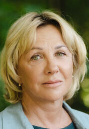 Елена Яковлева