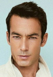 Aarón Díaz