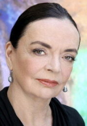 Barbara Steele