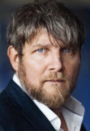 Henning Valin