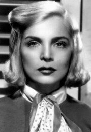 Lizabeth Scott