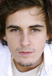 Nestor Aaron Absera