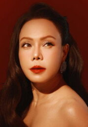 Việt Hương